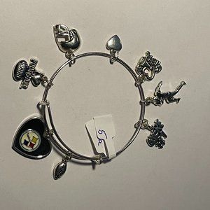 Pittsburgh Steelers NFL Custom Expandable Charm Bracelet NEW #5a